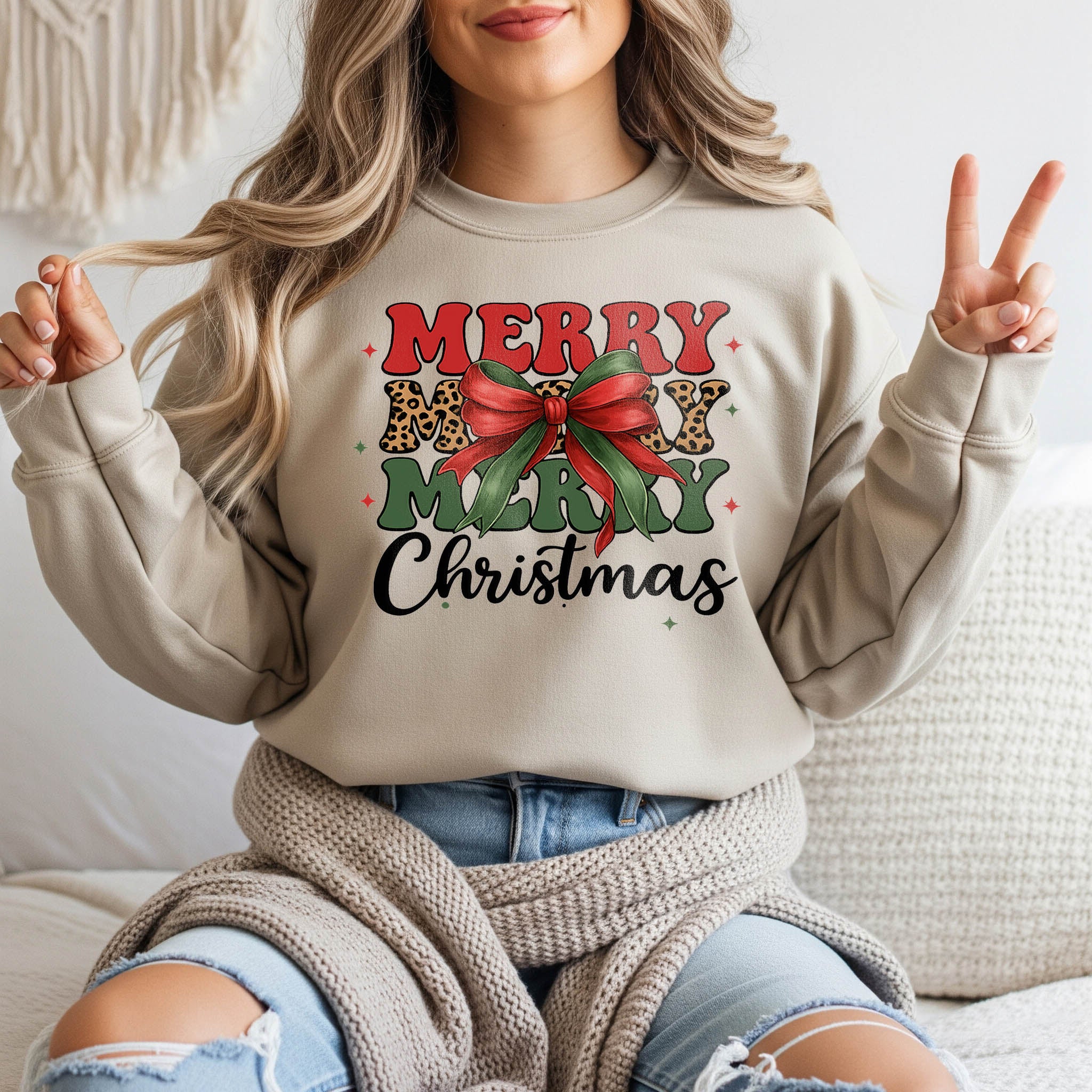 Merry Christmas Leopard Bow | Sweatshirt | Tan