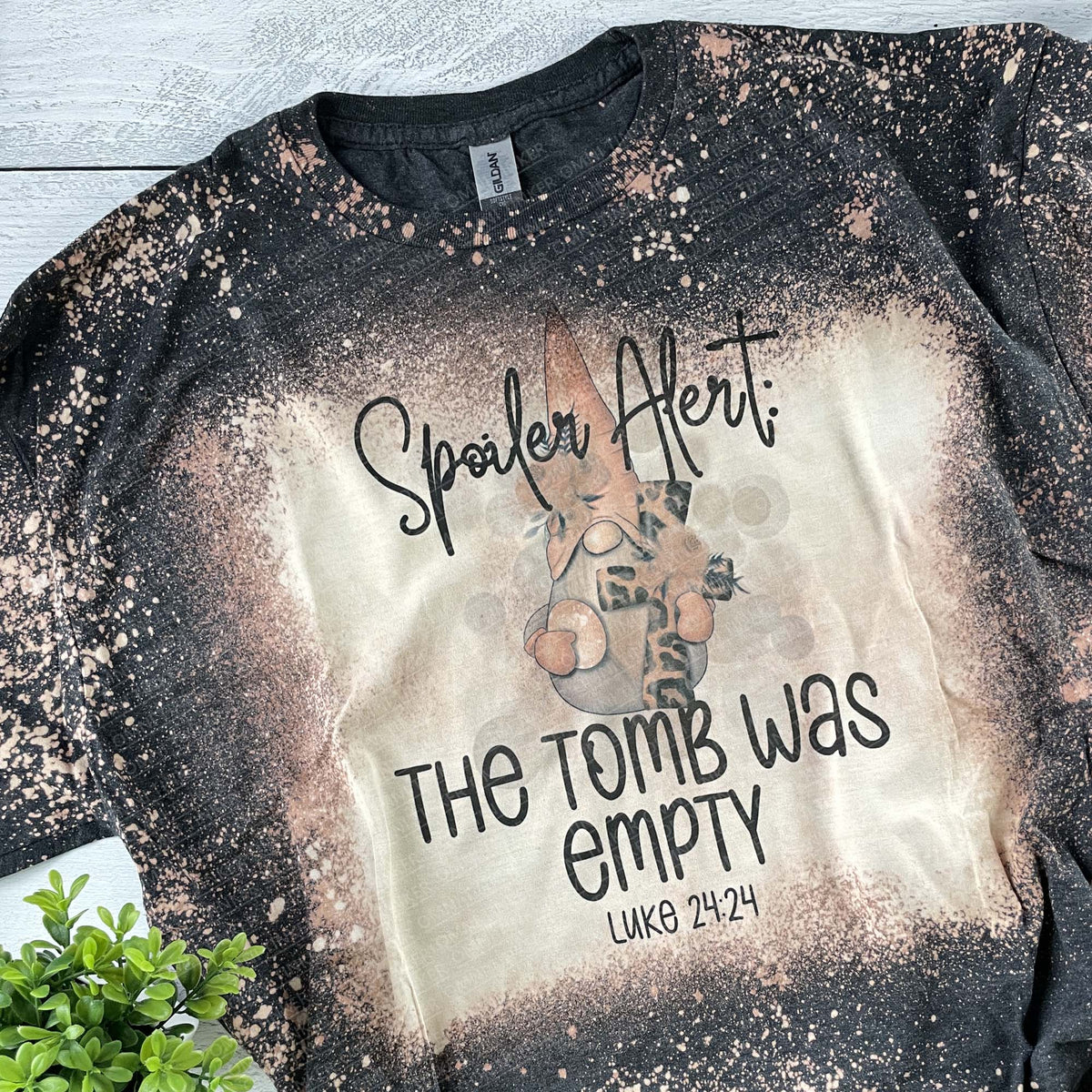 Spoiler Alert | T-shirt | Bleached |